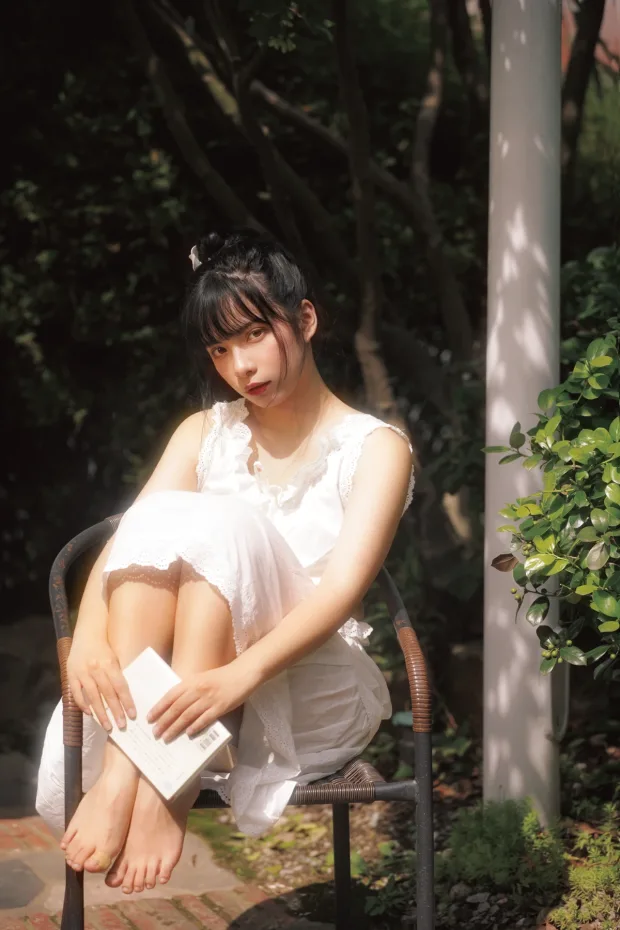 [艺图语]2023.03.08 Vol.3028 夏风不语[30P] 6