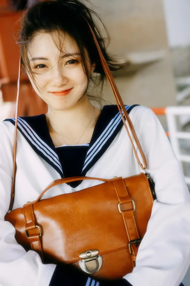 [艺图语] 2021.11.19 Vol.459 – 相约码头 黎美汐[34P] 4