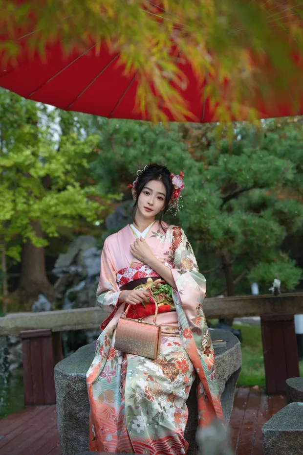 [艺图语]2022.12.26 Vol.2761 – 和服之女[34P] 4