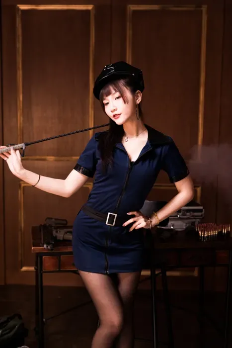 [街拍丝足] NO.116 乔乔儿 黑丝制服[52P] 7