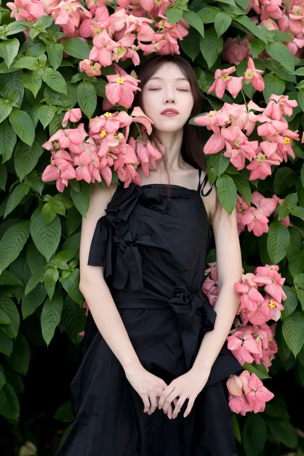 [艺图语] 2021.11.10 Vol.435 – 微风起，心已动 KK[25P] 8