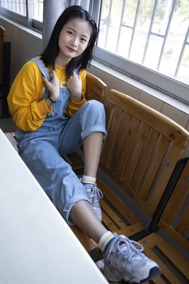 [南国足艺] NO.019 刁钻的角度 四川妹子琳琳教室秀美脚[121P] 3