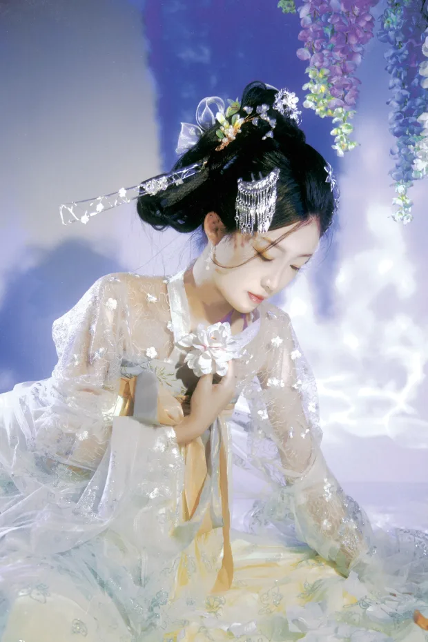 [艺图语]2022.12.28 Vol.2782 – 银睿姬[34P] 4