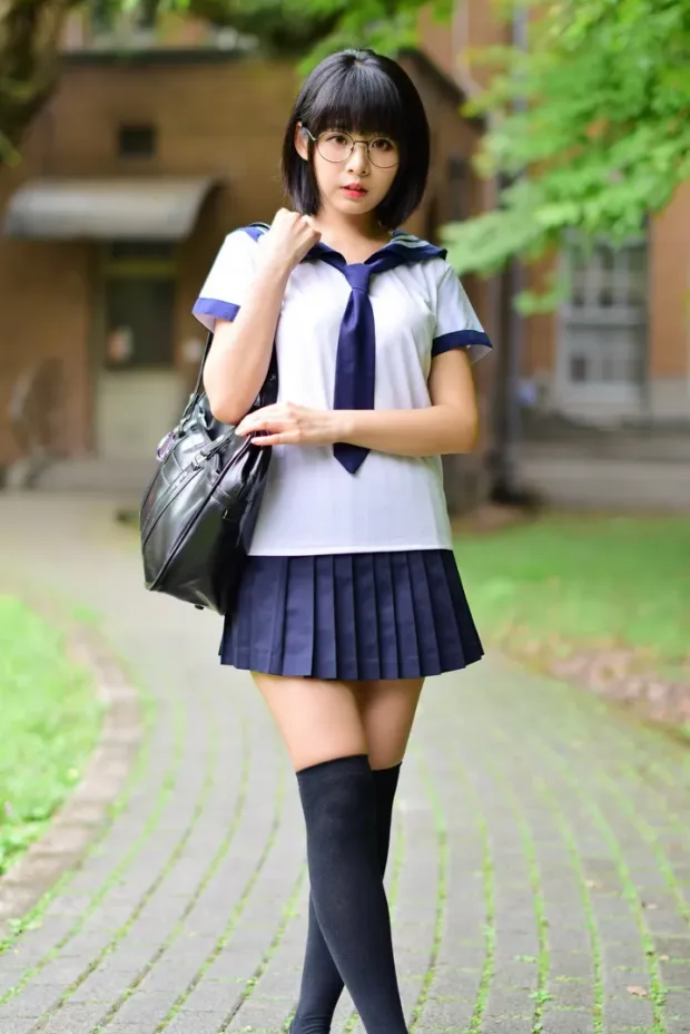 [街拍丝足] NO.171 海琳 学生制服[73P] 7