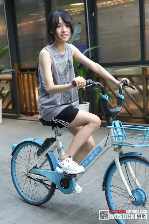 [MZSOCK]爱美足 NO.151 – 莹莹