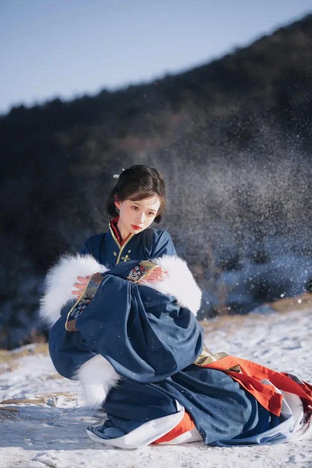 [艺图语] 2021.10.07 Vol.335 – 风雪千山 绣绣[26P] 8