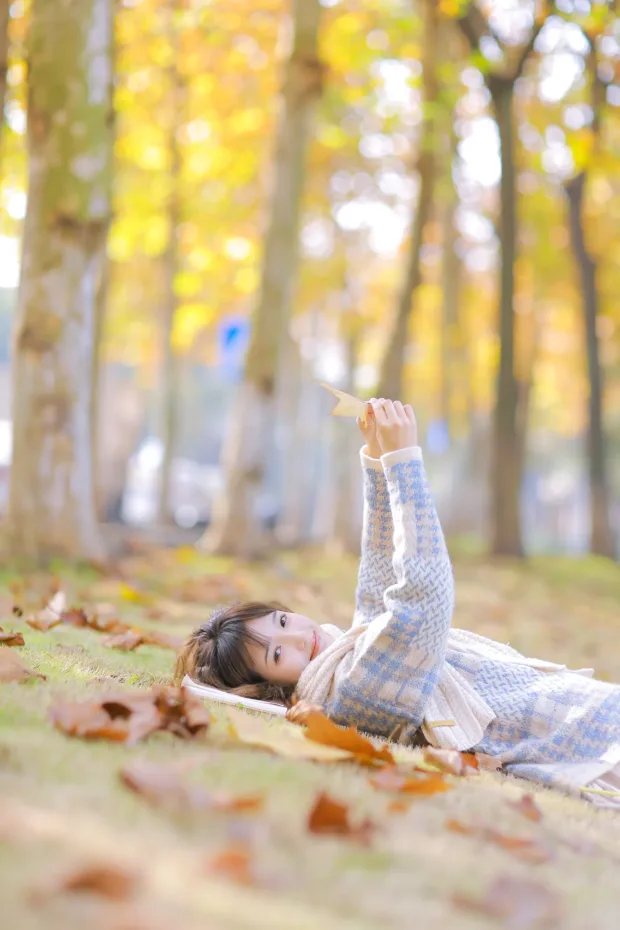 [艺图语]2022.12.08 Vol.2630 – 秋日物语[32P] 4