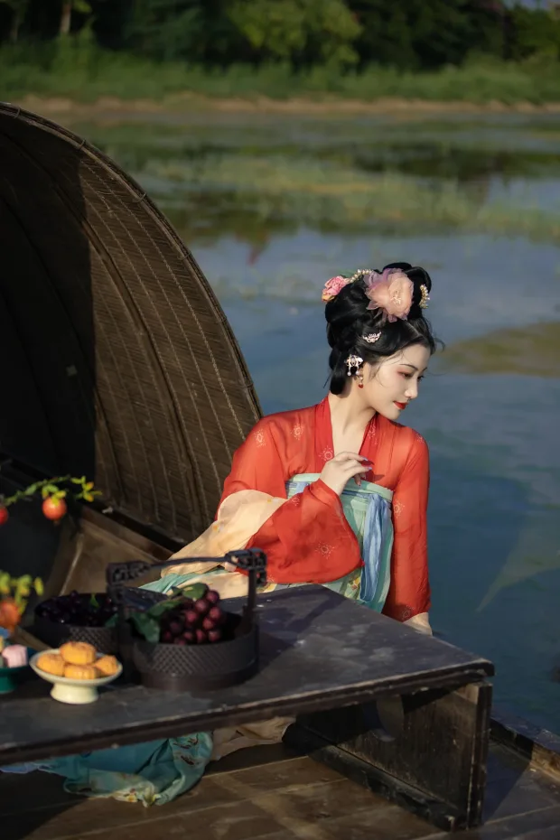 [艺图语]2022.12.31 Vol.2800 – 碧水悠[25P] 8