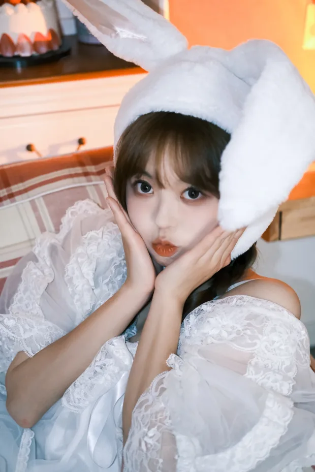 [艺图语]2023.02.10 Vol.3014 兔兔入侵计划[25P] 5