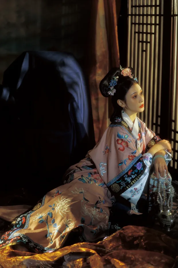 [艺图语]2023.01.03 Vol.2827 – 我如落叶[20P] 3