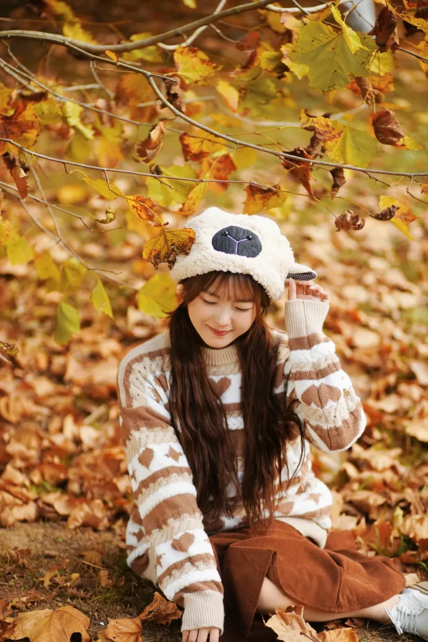[艺图语]2022.12.08 Vol.2631 – 秋日限定[23P] 8