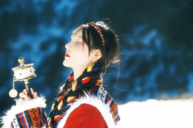 [艺图语]2023.01.01 Vol.2814 – 我离不开神山，你带一支格桑花走吧[21P] 5