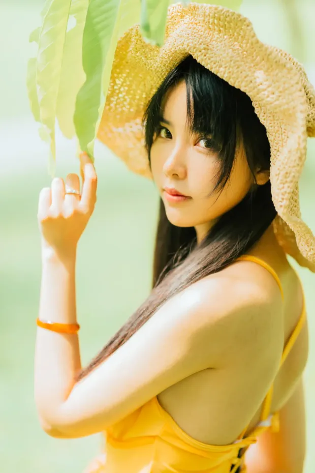 [艺图语] 2021.09.24 Vol.314 – 菠萝少女 三重子[31P] 8
