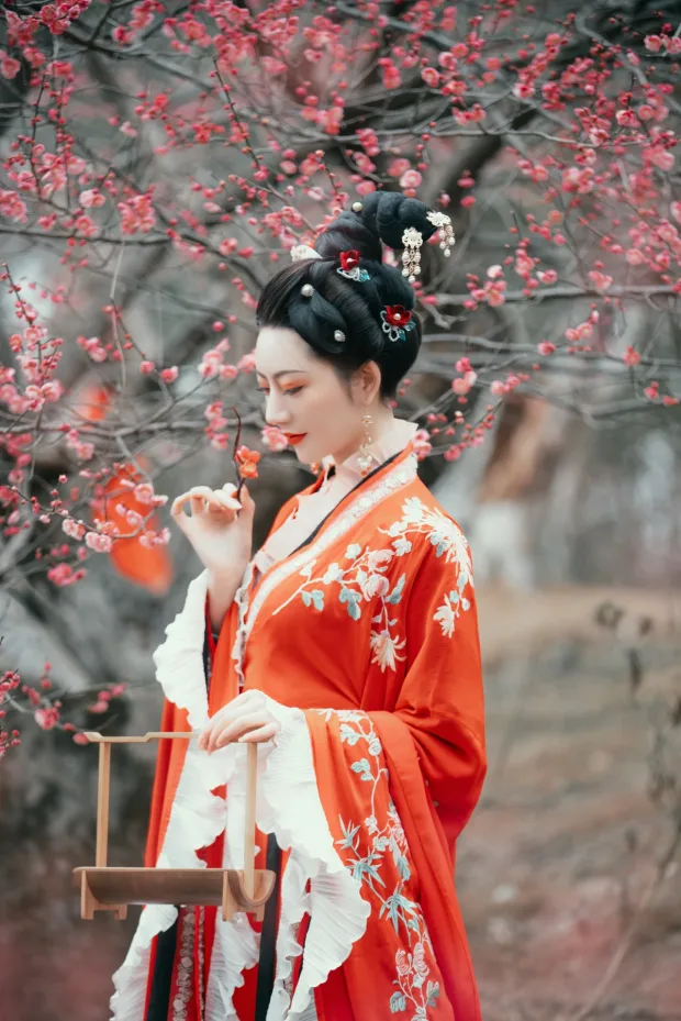 [艺图语]2023.03.07 Vol.3018 惹春风[43P] 3