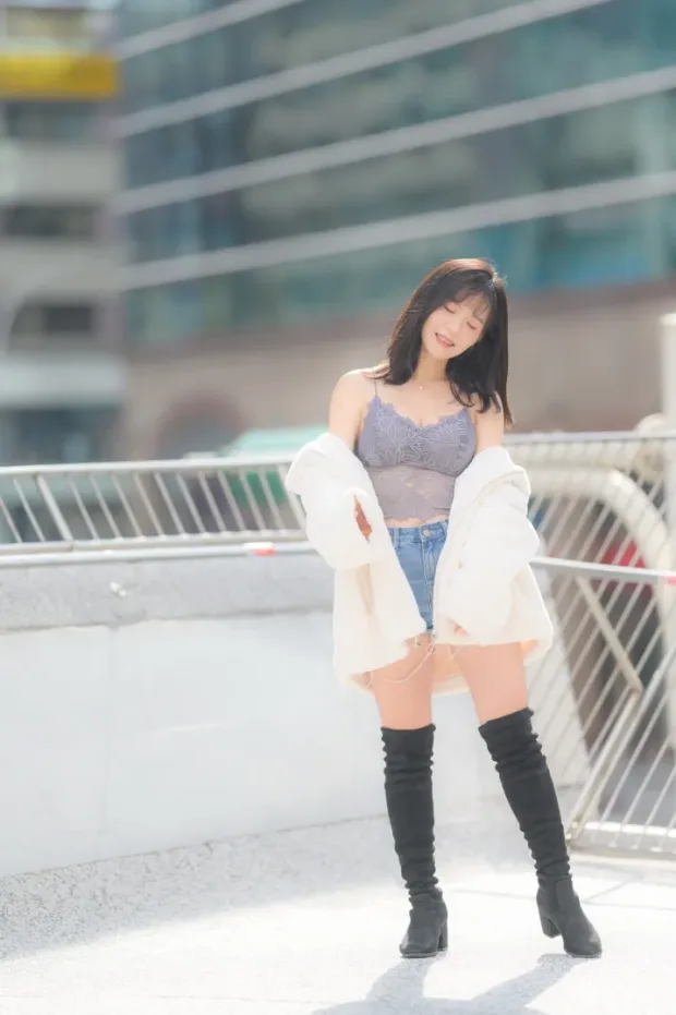 [街拍丝足] NO.215 YoYo 牛仔短裤长靴[109P] 1