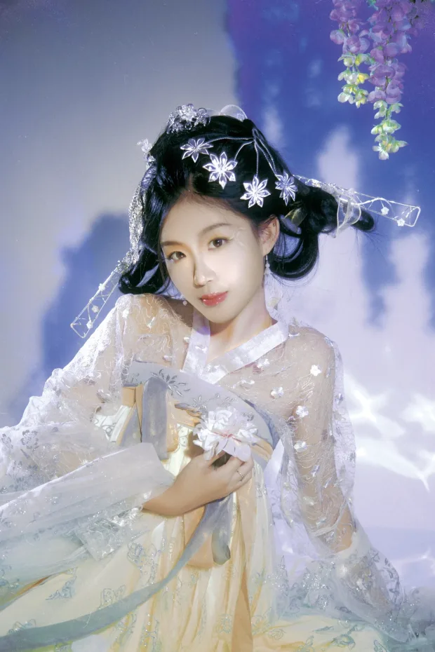 [艺图语]2022.12.28 Vol.2782 – 银睿姬[34P] 5
