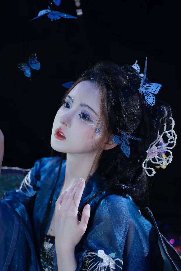 [艺图语]2023.01.13 Vol.2908 万蝶振翅[23P] 7