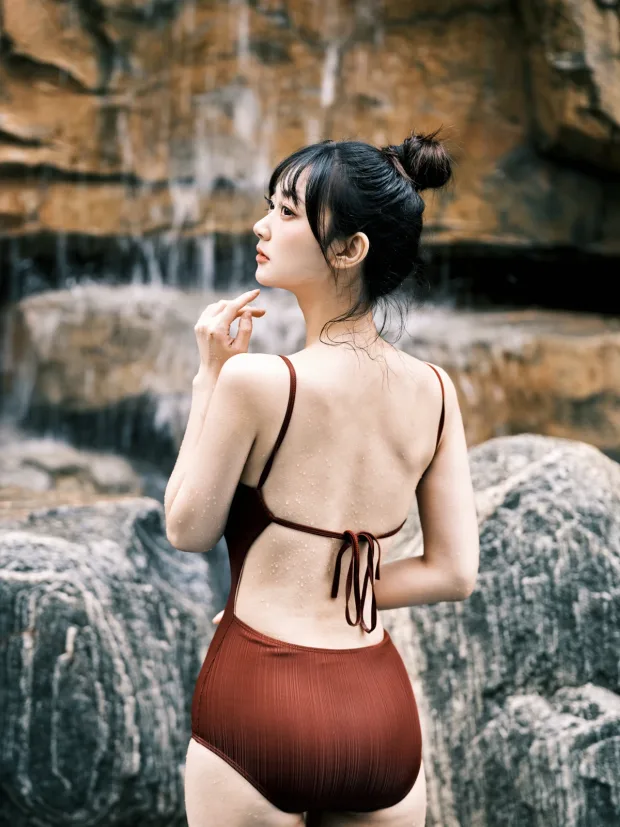 [艺图语]2023.03.09 Vol.3036 温泉红[43P] 8
