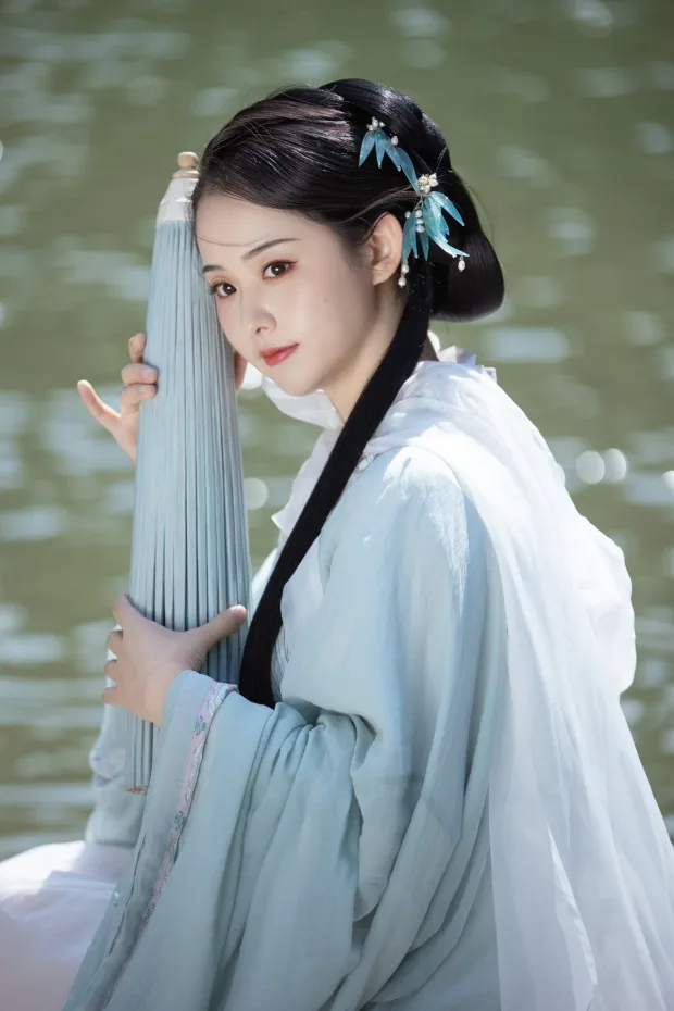[艺图语]2023.01.15 Vol.2920 青山[37P] 8