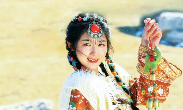 [艺图语]2023.01.01 Vol.2808 – 格桑花[21P] 7