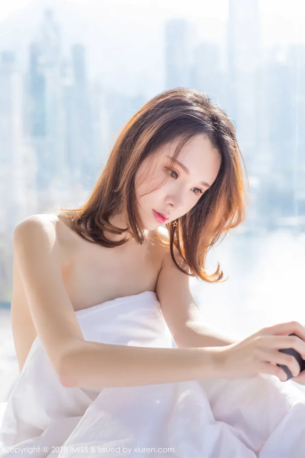 [IMiss爱蜜社] 2018.08.03 Vol.273 萌琪琪 丝袜美腿朦胧魅力 8