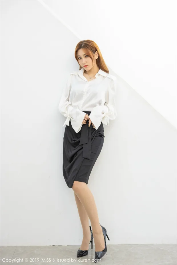 [IMiss爱蜜社] 2019.07.10 Vol.359 莉娜lena 丝袜 秘书 8