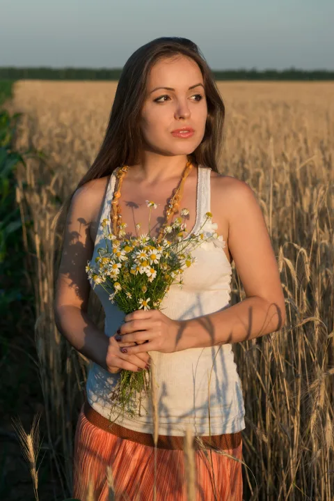 [MetArt] – 2014.04.19 – arina g – triquerta