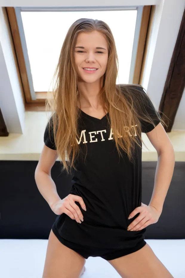 [MetArt] – 2017.11.29 – Sarah Kay – Bradi 2