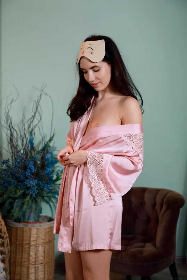 [MetArt] – 2018.10.01 – Velana – Presenting Velana 8