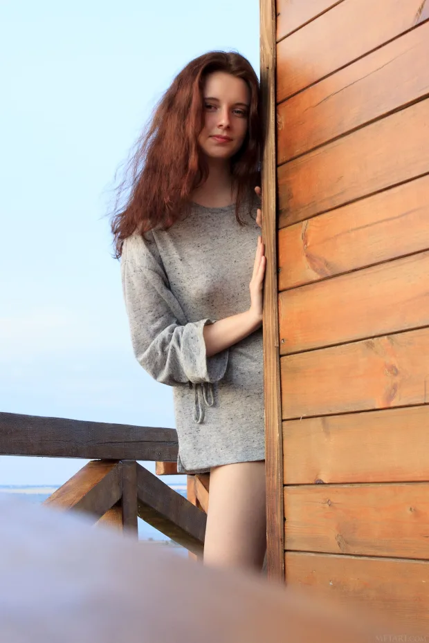 [MetArt] – 2018.11.24 – Sienna – Veranda 4