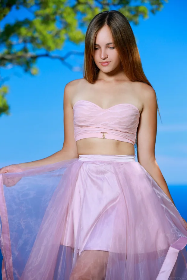[MetArt] – 2019.03.28 – Hailey – Feminine Nature 2