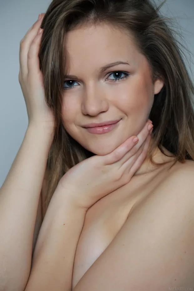 [MetArt] – 2019.05.08 – Isabela – Black Heels 7