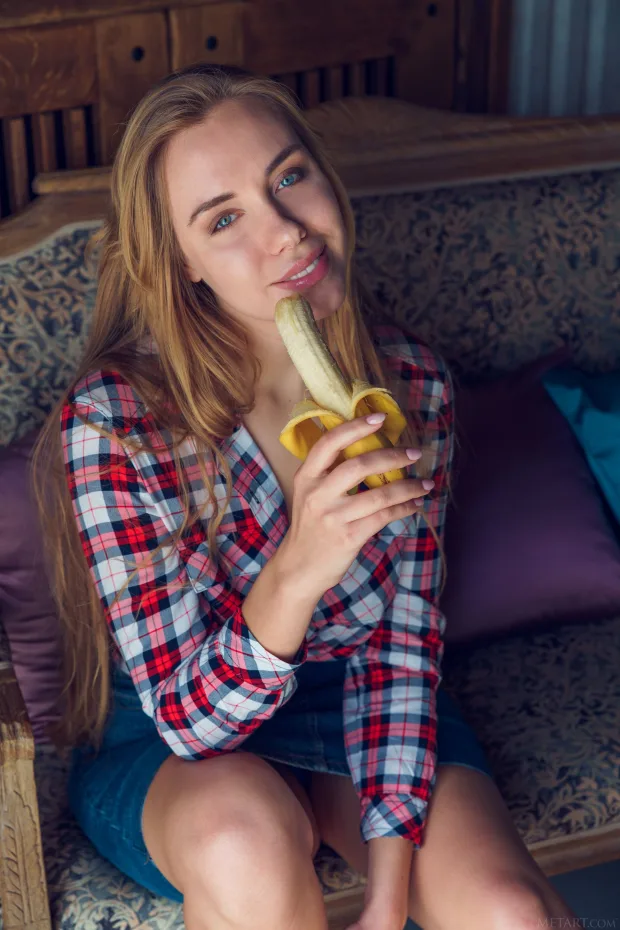 [MetArt] – 2019.05.24 – Ryana – Flannel 8