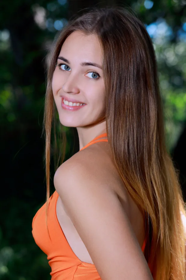 [MetArt] – 2019.05.25 – Hailey – Favorite Dress 8