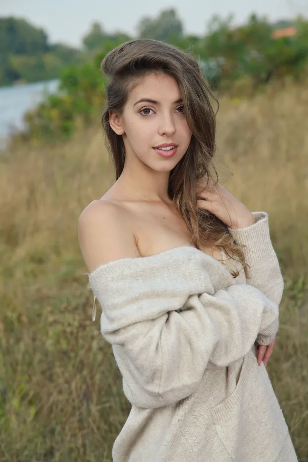 [MetArt] – 2019.11.13 – Avery – Tactile In Nature 2