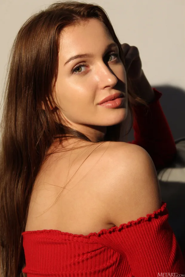 [MetArt] – 2021.03.13 – Holly Haim – Spotlight 4