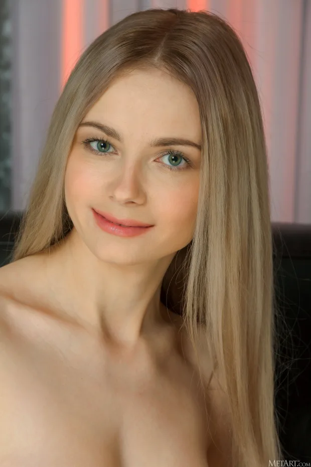 [MetArt] – 2021.05.14 – Lenore – Leather 4