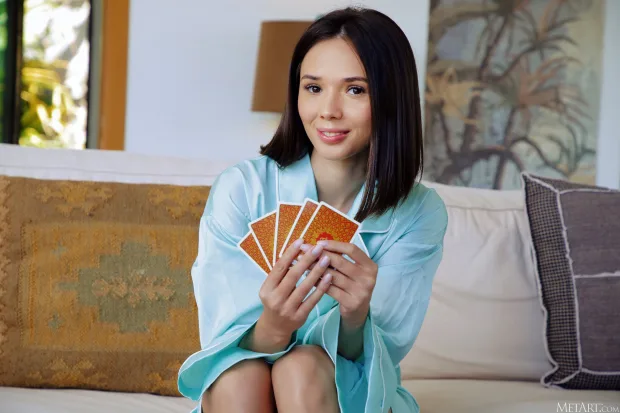 [MetArt] – 2022.02.07 – Eve Sweet – Solitaire 2