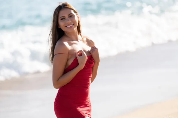 [MetArt] – 2022.05.16 – Baby Nicols – Beach Time 5