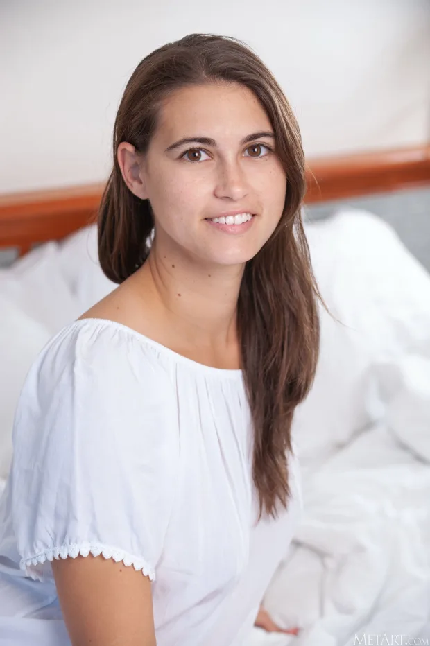 [MetArt] – 2022.05.17 – Nina Sphinx – Green Apples 7