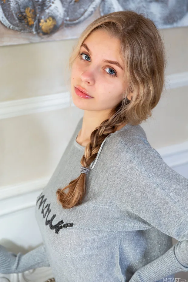 [MetArt] – 2022.06.02 – Mila Amour – Amour 6
