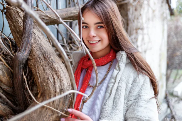 [MetArt] – 2022.06.13 – Neesa – Presenting Neesa 3