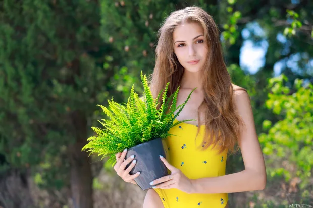 [MetArt] – 2022.07.19 – Elle Tan – Inhabit 2