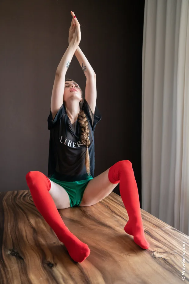[WowGirls] 2019.04.21 Lena Reif.Color Crazy 2