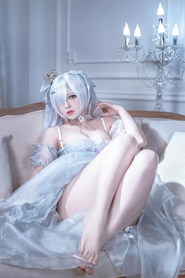 [Coser写真] 半半子 NIKKE Cinderella_兔兔图库 2