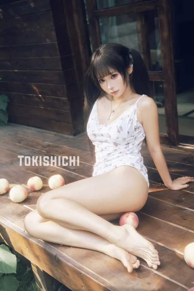 [Coser写真] 蠢沫沫 碎花短裙_兔兔图库 5