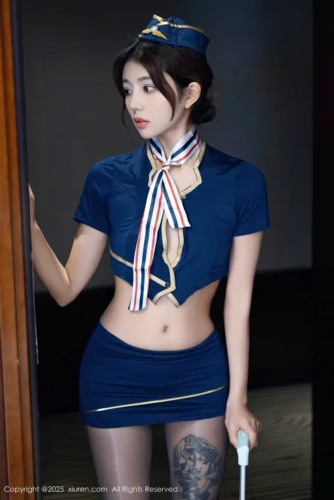 [XiuRen秀人网]第11112期姜冉冉写真 [70P]