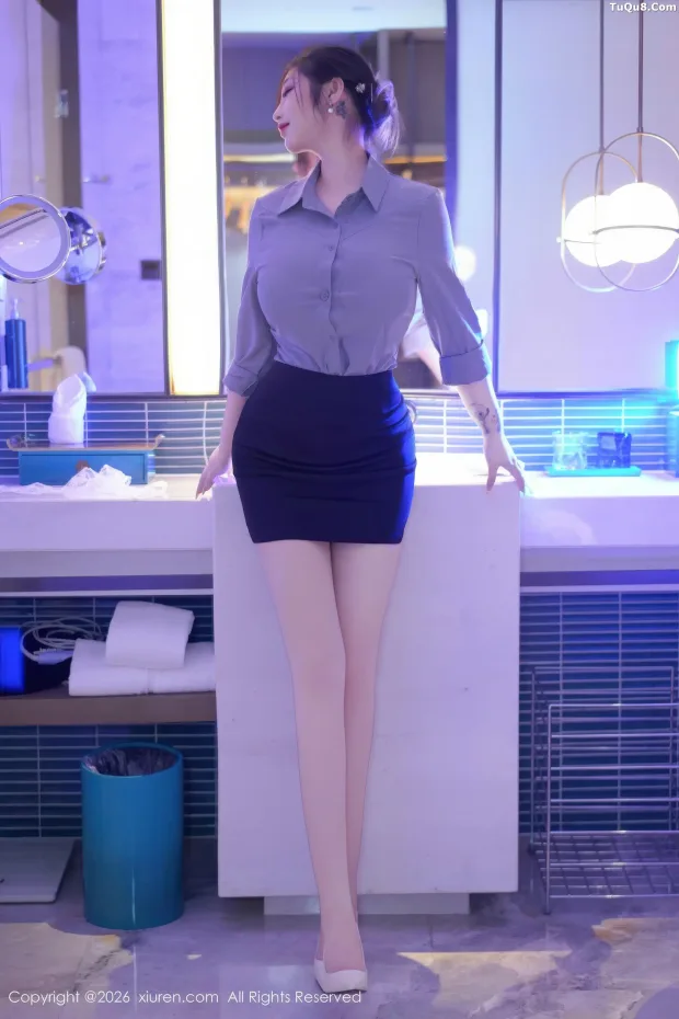 [XiuRen秀人网]第11213期诗莉写真 [70P] 2