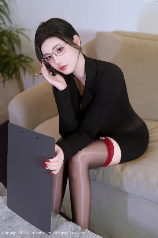 [XiuRen秀人网]第11230期杨晨晨写真 [75P] 2