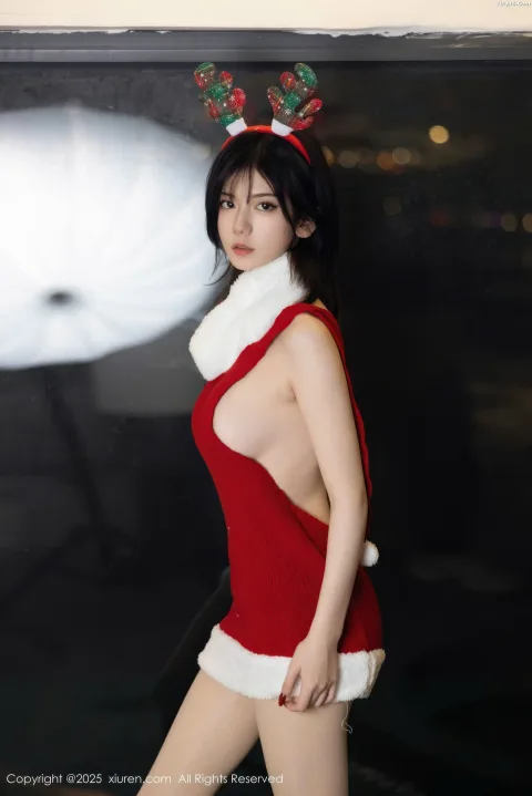 [XiuRen秀人网]第11158期凌七七写真 [86P]